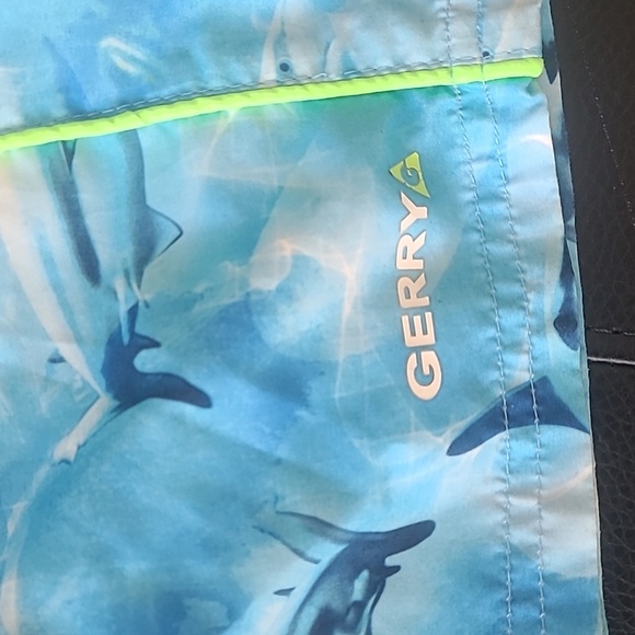 Gerry boys swim trunks size XL - Picture 2 of 4